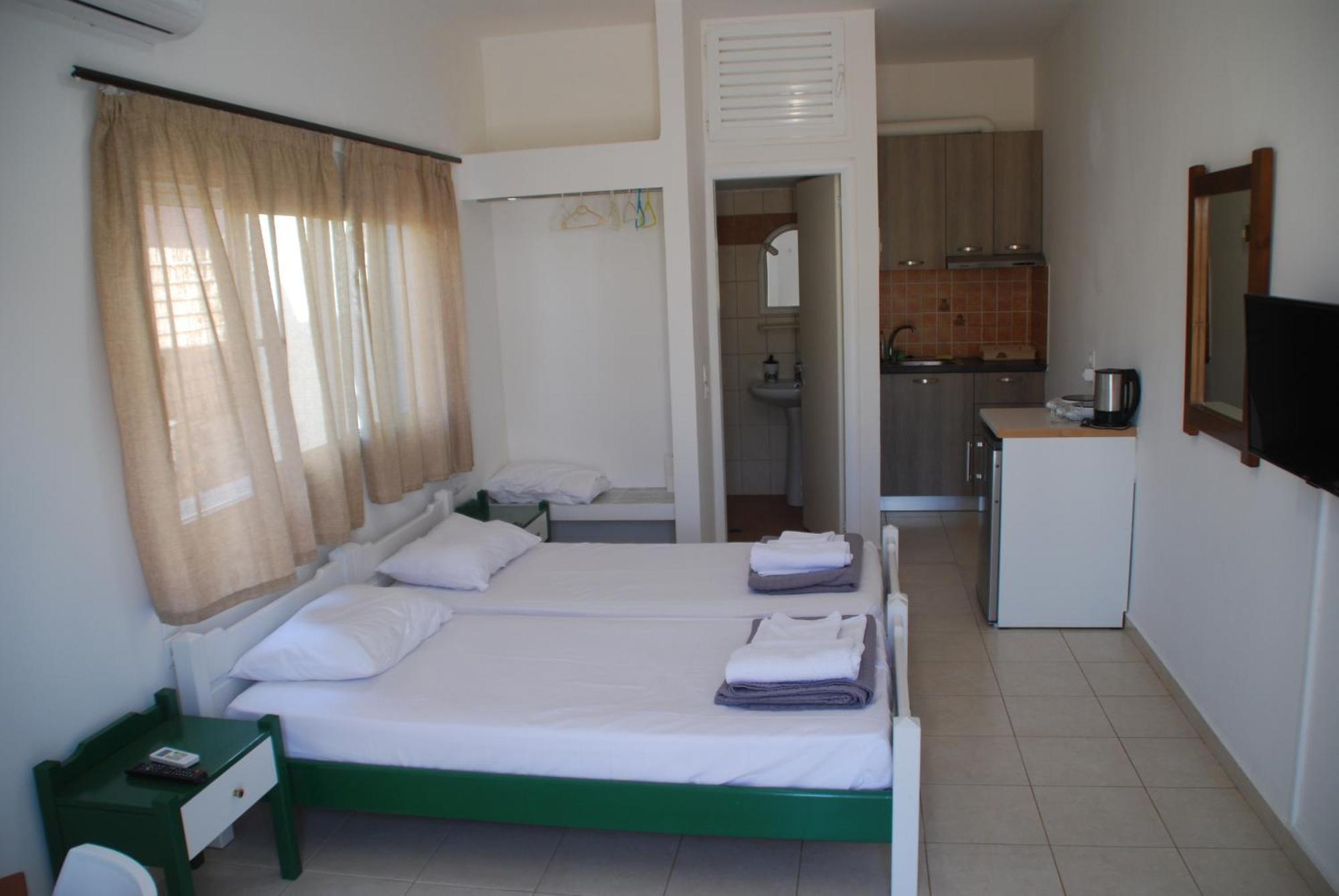 Soula Appartments Makrýgialos المظهر الخارجي الصورة